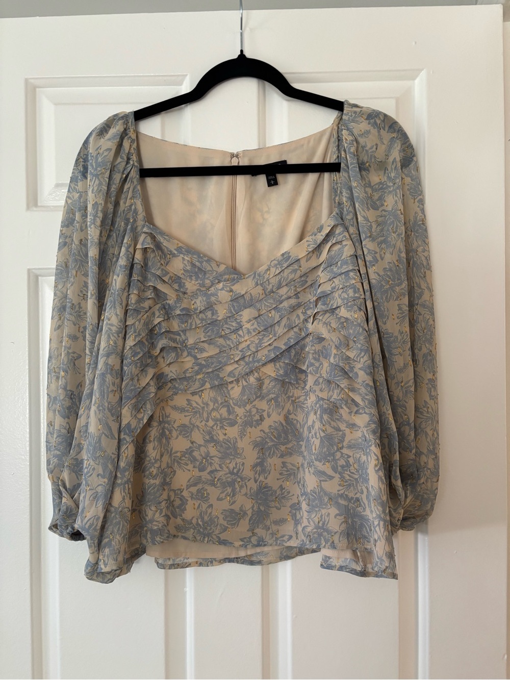 Express Metallic Floral Pleated Balloon Sleeve Blouse - Size Large - NWOT